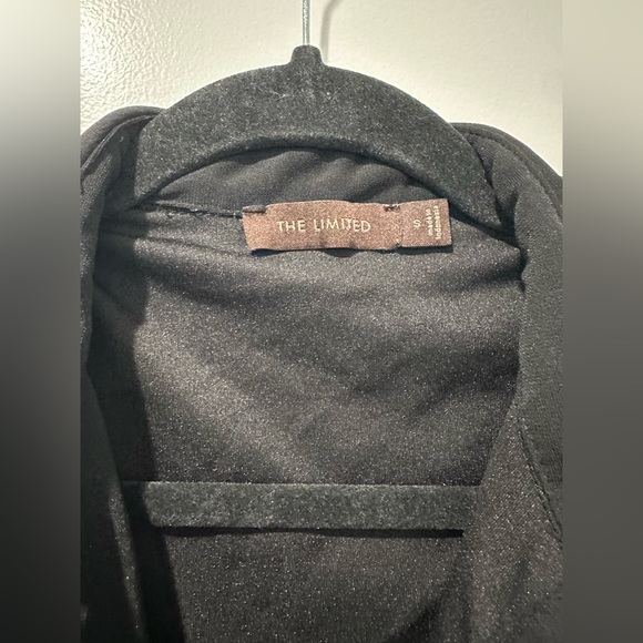 Classic Black Work Dress with Long Sleeves, Button down, Collar, and Tie Waist - Picture 4 of 7